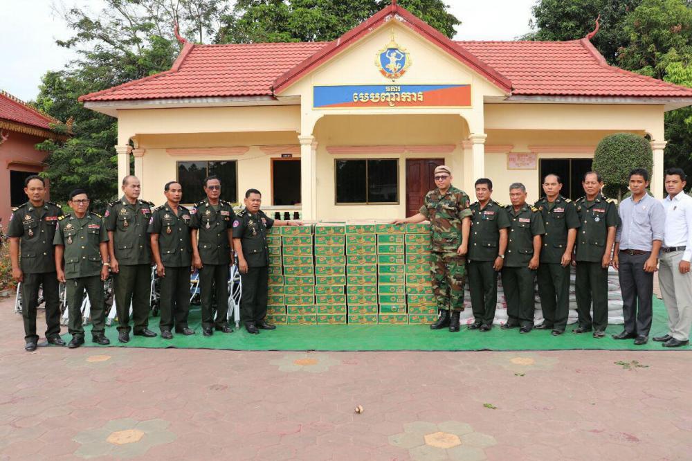 សម្តចតេជោ ហ៊ុន សែន បន្តផ្តល់ជំនួយឧបត្ថម្ភដល់ បញ្ជាការដ្ឋានតំបន់ប្រតិបត្តិការសឹករងកំពង់ធំ ដើម្បីបន្តការងារមនុស្សធម៌