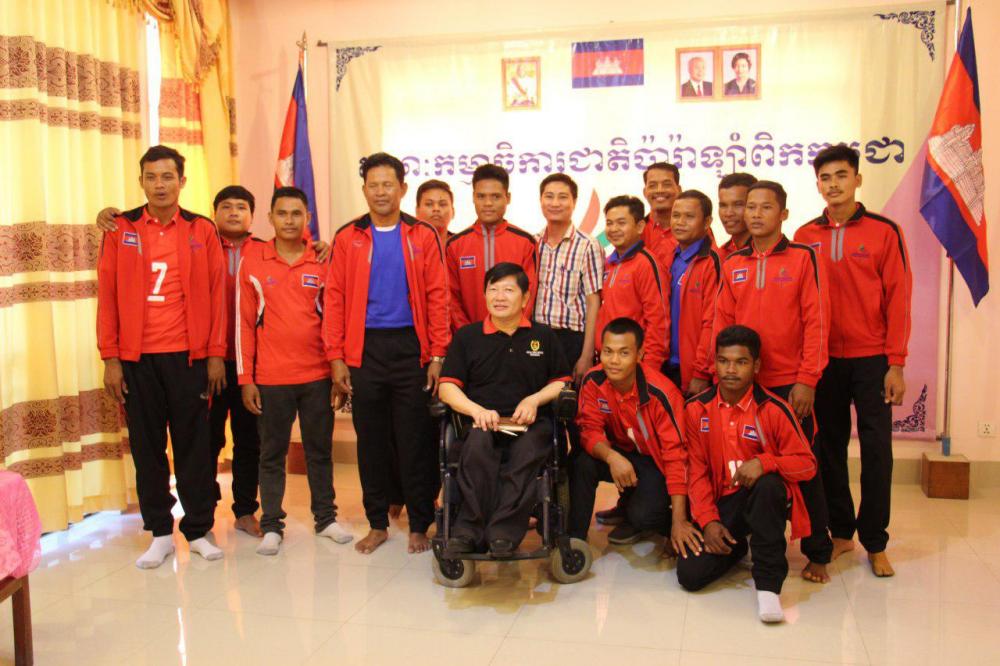 កីឡាករពិការបាល់ទះអង្គុយ១០នាក់ចេញទៅប្រកួតវគ្គជម្រុះនៅថៃ ដើម្បីប្រជែងកៅអីប៉ារ៉ាឡាំពិកនៅជប៉ុន ឆ្នាំ២០២០