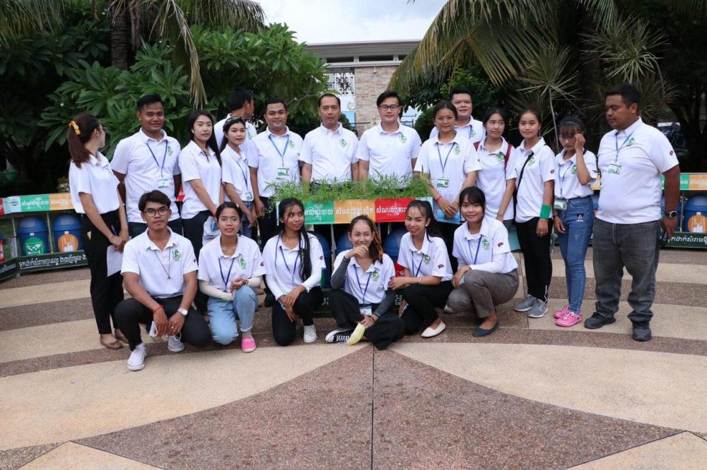 ដើម្បីការគ្រប់គ្រងសំរាមឱ្យបានល្អ និងបរិស្ថានស្អាត ត្រូវផ្ដើមពីយើង