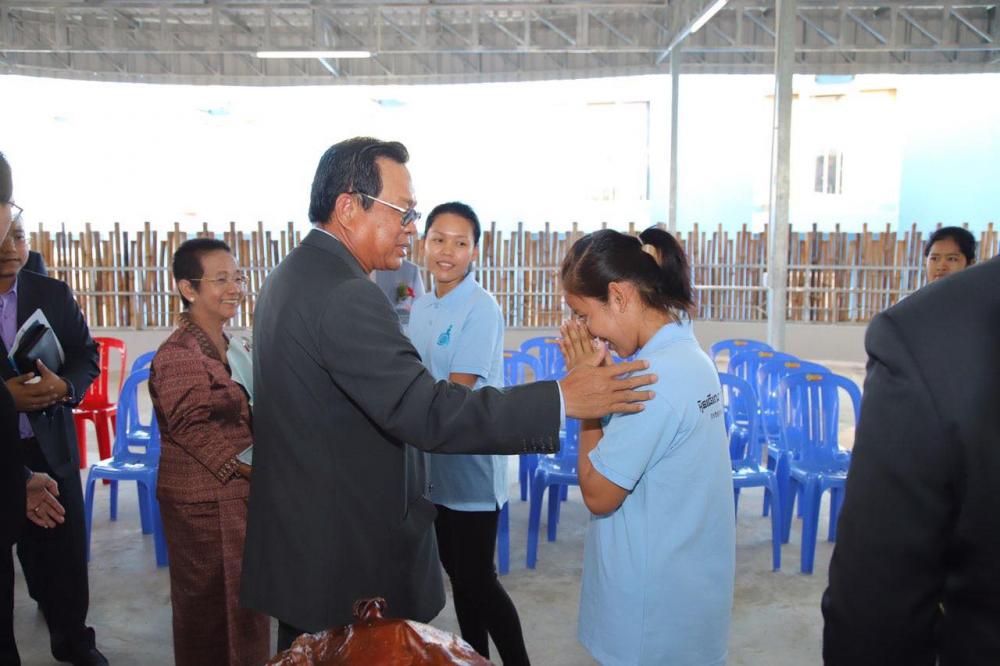 រដ្ឋមន្ត្រីក្រសួងការងារបញ្ជាក់ថា ក្រុមហ៊ុនត្រូវធានានូវសុវត្ថិភាព ផាសុខភាព ភាពត្រឹមត្រូវ សេចក្តីថ្លៃថ្នូ លក្ខខណ្ឌការងារ ជូនដល់បងប្អូនពលការិនីកម្ពុជា