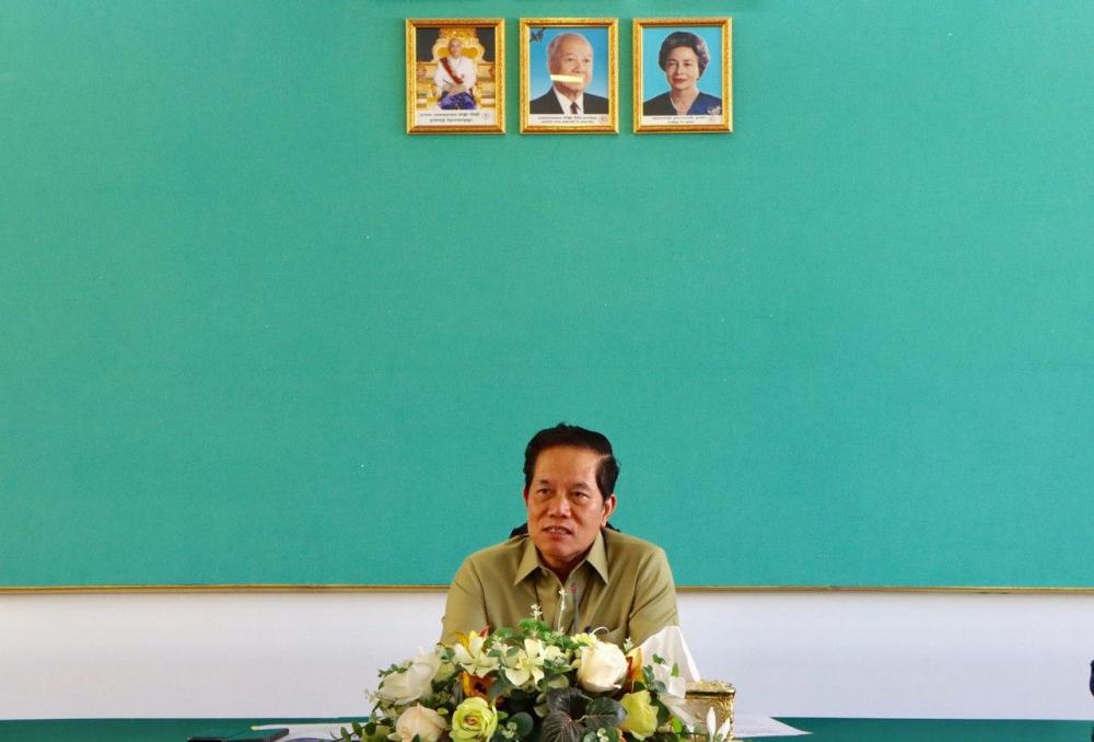 ឯកឧត្តម អភិបាលរាជធានីភ្នំពេញ ៖ អភិបាលខណ្ឌ ចៅសង្កាត់ ទាំងអស់ត្រូវចុះកាយសំរាម តាមមាត់លូក្នុងមូលដ្ឋានរបស់ខ្លួន ដើម្បី ដោះស្រាយកុំឲ្យទឹកជន់ហូរមិនទាន់ ខណៈរដូវវស្សាបានឈានមកដល់