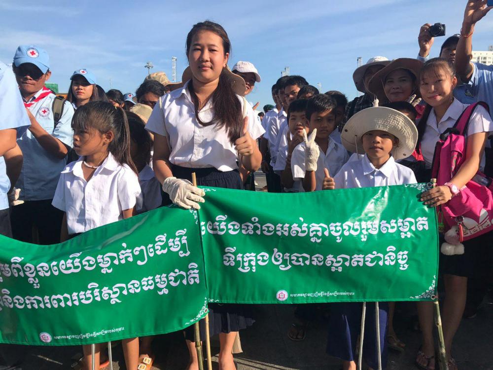 រាជធានីភ្នំពេញ ក្នុងមួយថ្ងៃមានសំរាមជិត៣,០០០តោន ខណៈព្រះរាជពិធីបុណ្យអុំទូក៣ថ្ងៃមានសំរាមជាង៨,០០០តោន