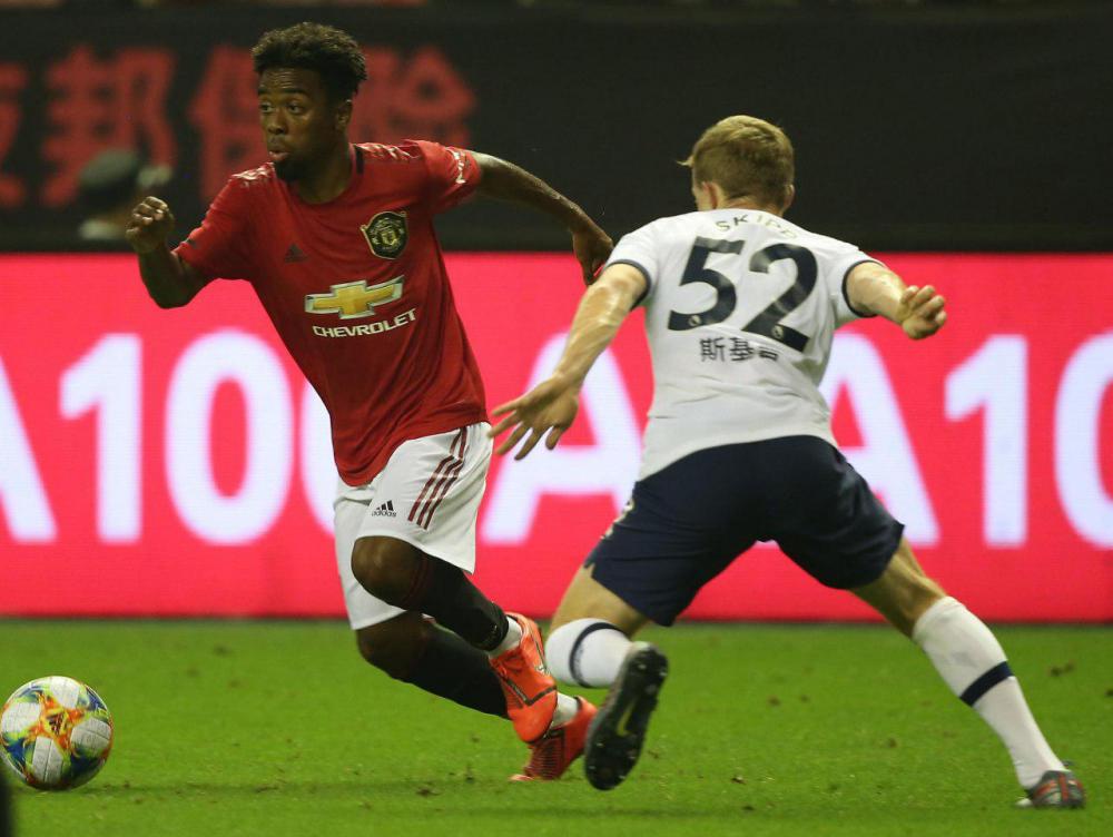 ក្លិប Man Utd យកឈ្នះ ក្លឹបមាន់ខ្នាយមាស ក្នុងការប្រកួតមិត្តភាពកម្តៅសាច់ដុំ ព្រឹកមិញ