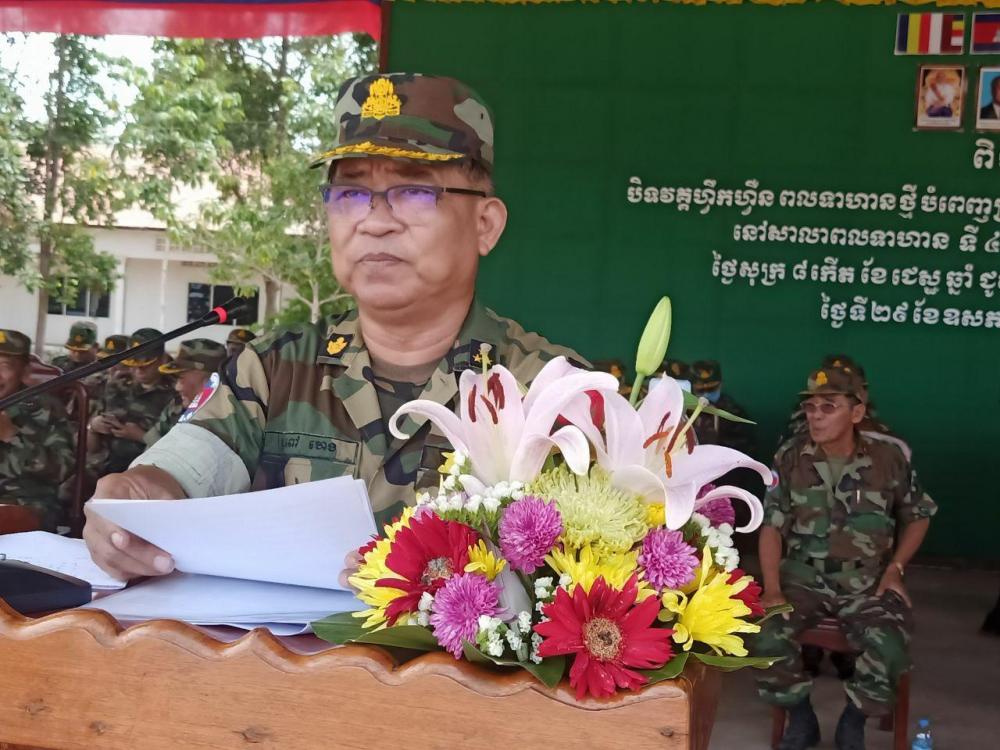 កងទ័ពជើងគោក បិទវគ្គហ្វឺកហ្វឺនពលទាហានថ្មី នៅសាលាពលទាហានទី៤ ខេត្ដសៀមរាប