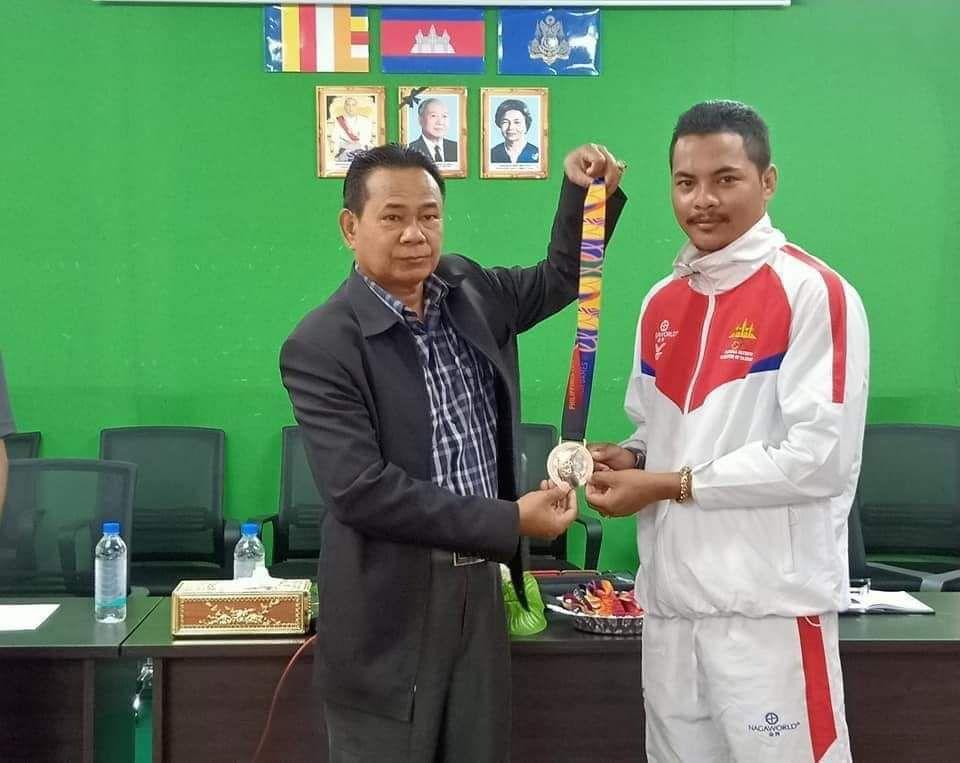 មេដាយស៊ីហ្គេម២ជំនាន់ត្រូវបានតំកល់ទុកក្នុងសារមន្ទីរកីឡាកម្ពុជា