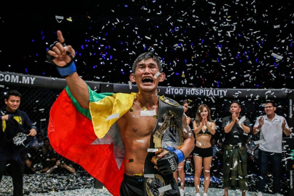 កីឡាករវាយកូនហ្គោលអាម៉េរិក និងអ្នកប្រដាលក្នុងទ្រុងមីយ៉ាន់ម៉ា តេស្តិ៍វិជ្ជមាន មេរោគ COVID-១៩