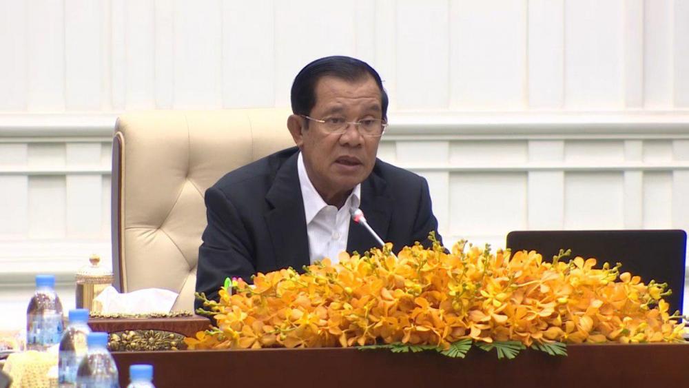 សម្តេចតេជោ ហ៊ុន សែន ប្រកាសថា​ កងទ័ពកម្ពុជាដាច់ខាតមិនចូលរួមក្នុងកិច្ចប្រតិបត្តិការយោធាជាមួយប្រទេសណាទាំងអស់ លើកលែងតែក្រោមឆ័ត្ររបស់អង្គការសហប្រជាជាតិ