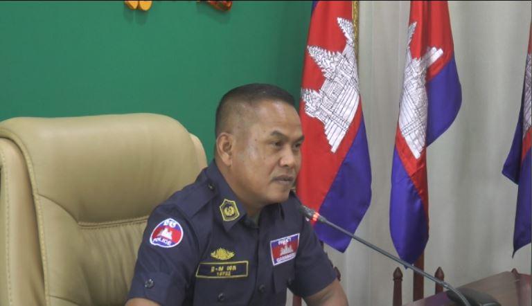 ឯកឧត្តម ឧត្តមសេនីយ៍ឯក ស ថេត ដាក់បទបញ្ជាឱ្យកម្លាំងនគរបាលរាជធានីភ្នំពេញ បន្តតាមដានស្រាវជ្រាវស្វែងរកចាប់ខ្លួនអ្នកផ្សព្វផ្សាយព័ត៌មានបំពុលសង្គម និងការផ្សព្វផ្សាយលក់ថ្នាំព្យាបាលរឺឧបករណ៍ធ្វើតេស្តរកវីរុសកូវីដ១៩ ខុសច្បាប់