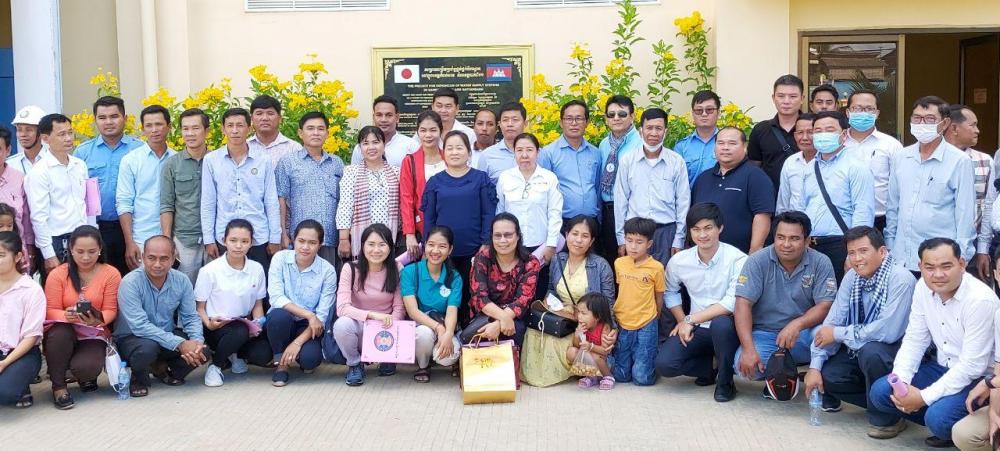 ក្រុមអាជីវករធ្វើអាជីវកម្មផ្គត់ផ្គង់ទឹកស្អាត មកពី៩ខេត្ត មកធ្វើទស្សនកិច្ចស្វែងយល់ពីបទពិសោធន៍ការផលិត ការផ្គត់ផ្គង់ចែកចាយ និងការគ្រប់គ្រងសង្វាក់ផលិតកម្មទឹកស្អាត នៃអង្គភាពរដ្ឋាករទឹកខេត្តបាត់ដំបង