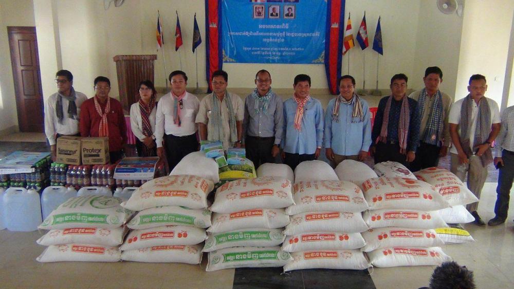 ក្រុមការងារថ្នាក់ជាតិ និងថ្នាក់ខេត្ត ចុះជួយស្រុកជលគីរី ចុះយុទ្ធការអប់រំប្រជាពលរដ្ឋតាមឃុំអំវិធានការដាក់អ្នកមកពីក្រៅប្រទេសឲ្យនៅដោយឡែក និងអនាម័យខ្លួនប្រាណការពារជម្ងឺកូវីត១៩