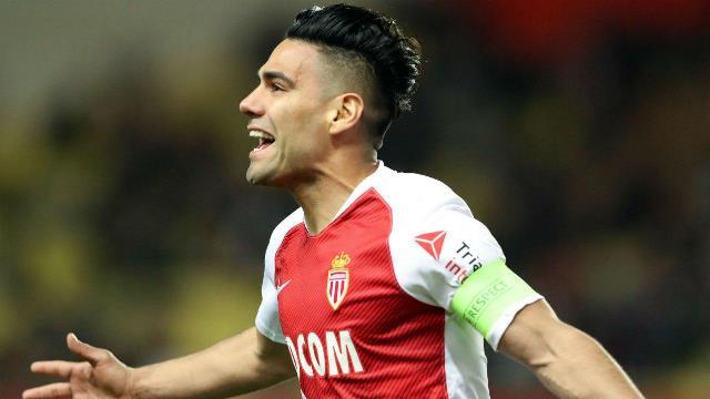 អ្នកគាំទ្រជាង២ម៉ឺន ទៅទទួល Falcao នៅតួកគី