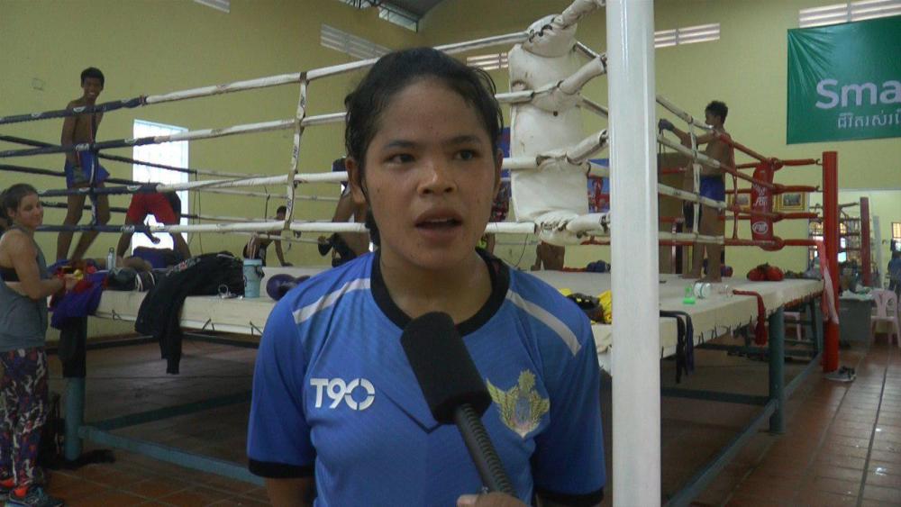 កីឡាការិនីអ្នកលេងគុនចម្រុះកម្ពុជា នៅ ស្រីពៅ ប្តេជ្ញាពង្រឹងការហ្វឹកហាត់ទេ្វដង ព្រោះប៉ងជួបកីឡា  ការិនី ព្រី សិលា សងសឹក