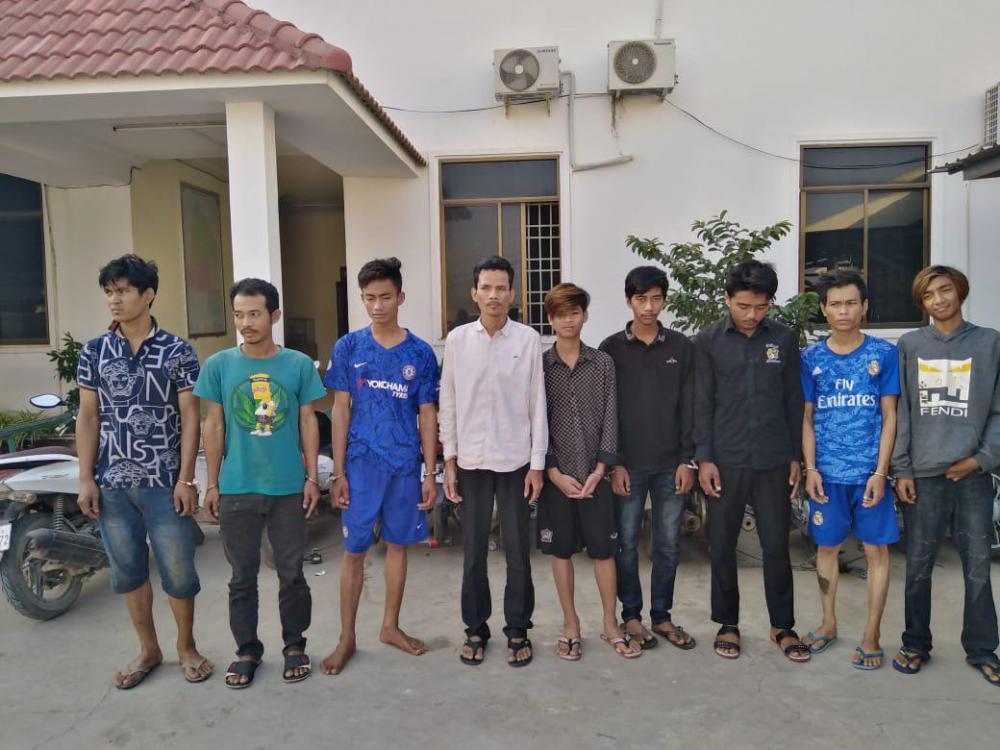 នគរបាល ខណ្ឌ សែន សុខ បញ្ជូន ខ្លួន ជនសង្ស័យ ៩នាក់ ទៅ តុលាកា
