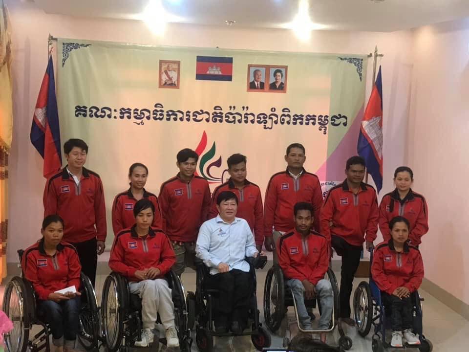 អត្តពលិកបាល់បោះពិការជាង១០នាក់ ចេញទៅប្រកួត Bali Cup នៅប្រទេសឥណ្ឌូណេស៊ី