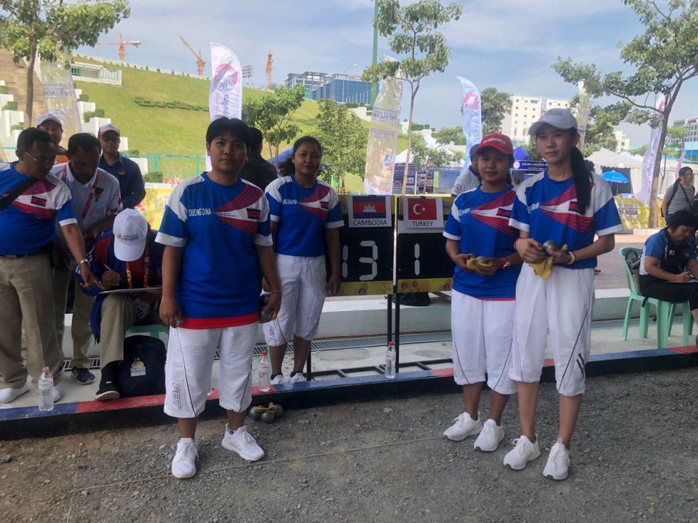 អបអរសាទរក្រុមនារីកម្ពុជា បានយកឈ្នះ ក្រុមនារីតួគី លើវិញ្ញាសា៣ទល់៣ ប៉េតង់ពិភពលោក