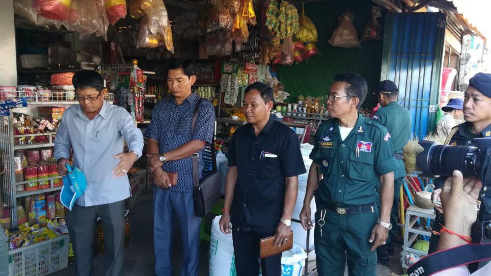 រដ្ឋបាលក្រុងសៀមរាប បានធ្វើការរៀបចំរក្សាសណ្ដាប់ធ្នាប់សាធារណៈ តាមដងផ្លូវក្នុងមូលដ្ឋាន