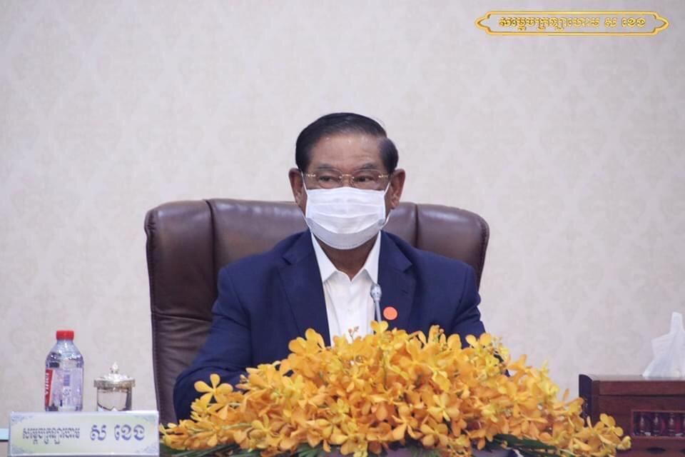 សម្តេច ក្រឡាហោម ស ខេងដឹកនាំកិច្ចប្រជុំឆ្លងសេច្ចក្តីព្រាង ផែនការសកម្មភាពឆ្នាំ២០២០ របស់អគ្គនាយកដ្ឋានភស្តុភារ និងហិរញ្ញវត្ថុ