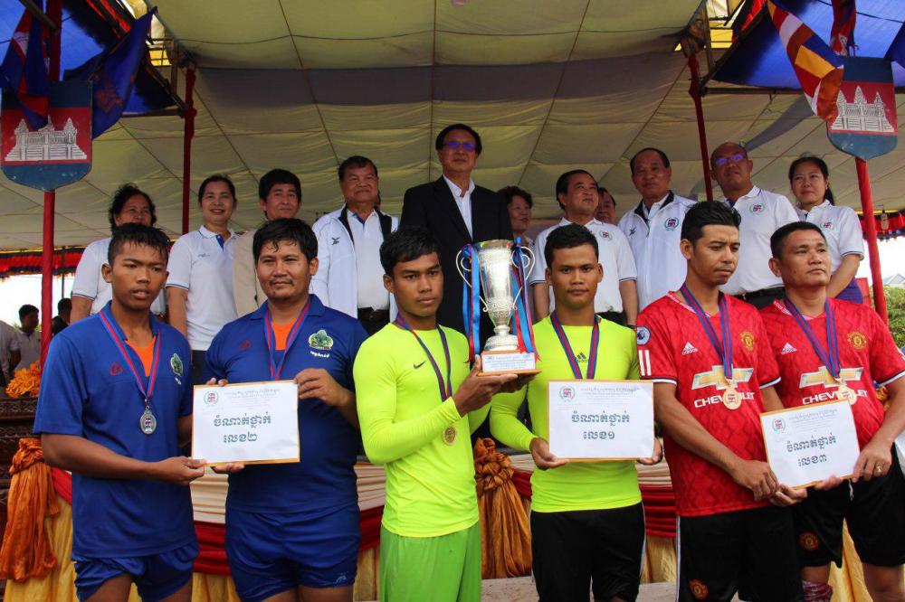 អនុប្រធានសហព័ន្ធកីឡាទូក ជំរុញឲ្យអត្តពលិកប្រឹងប្រែងហ្វឹកហាត់ និងគោរពវិន័យ ទើបអាចទទួលបានលទ្ធផលល្អ