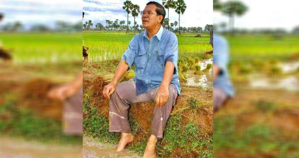 សម្តេចតេជោ អញ្ជើញពិនិត្យវិស័យកសិកម្ម និងសំណេះសំណាលជាមួយប្រជាកសិករ ស្រុកព្រៃកប្បាស ខេត្តតាកែវ