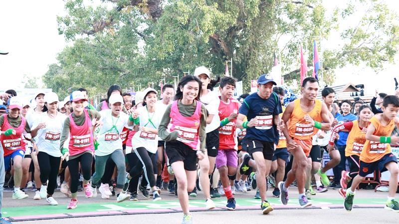 ទិវារត់ប្រណាំងអន្ដរជាតិពាក់កណ្ដាលម៉ារ៉ាតុង លើកទី២៤ នៅអង្គរវត្ត ឆ្នាំ២០១៩ ទាក់ទាញអ្នកចូលរួមចំនួនបានជាង ១ម៉ឺននាក់ មកពី ៨៥ប្រទេសលើពិភពលោក
