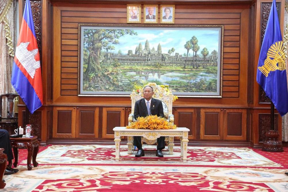 សម្តេចអគ្គមហាពញាចក្រី ហេង សំរិន ជំរុញឯកអគ្គរាជទូតកម្ពុជា ប្រចំាប្រទេសនានា តម្កល់ផលប្រយោជន៍ជាតិជាធំ ពង្រីកកិច្ចសហប្រតិបត្តិការជាមួយប្រទេសជាមិត្ត
