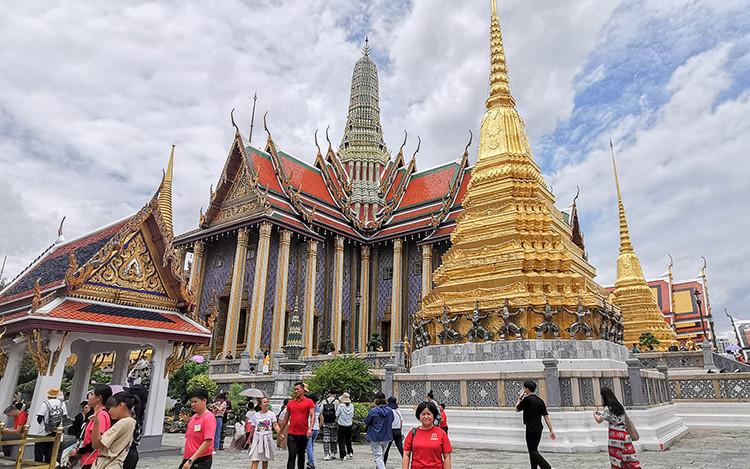 ថៃនឹងបើកឲ្យទេសចរចូលមើលព្រះបរមរាជវាំងវិញ សប្ដាហ៍ក្រោយ