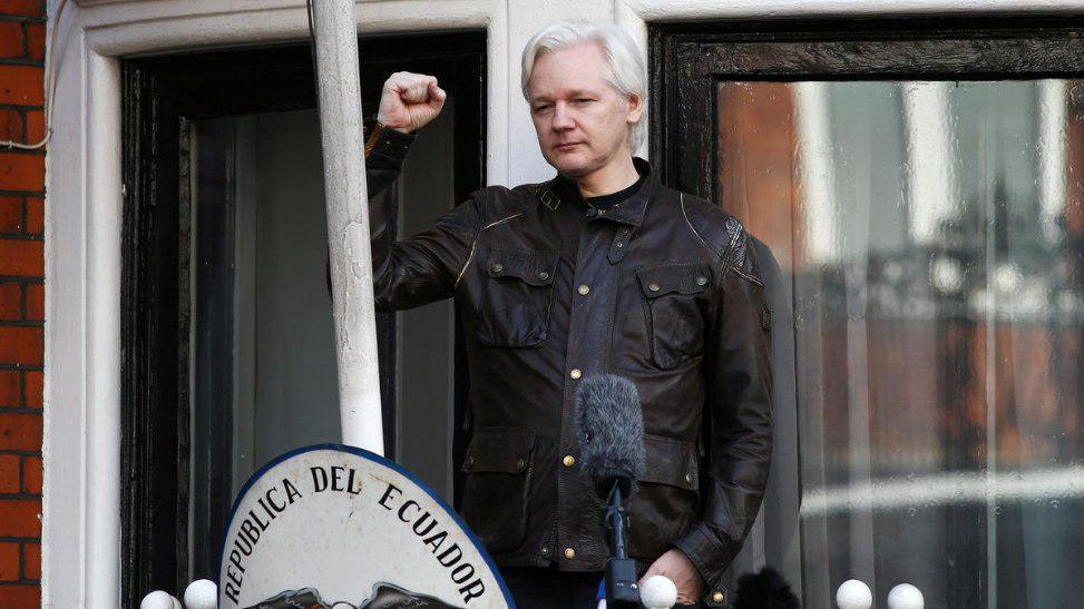 ស្ថាបនិកគេហទំព័រ WikiLeaks បដិសេដការធ្វើបត្យាប័នទៅកាន់សហរដ្ឋអាម៉េរិក