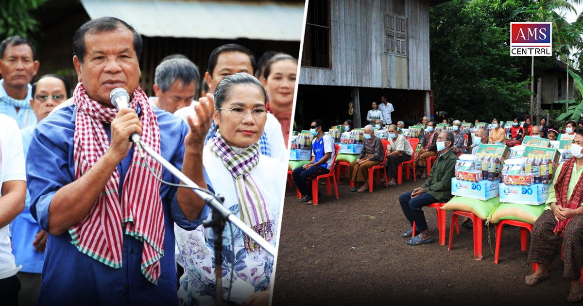 លោកជំទាវ ម៉ែន សំអន ប្រគល់អង្គរជាង ៦តោន និងថវិកាចំនួន ២ម៉ឺនដុល្លារ ជូនដល់សាខាកាកបាទក្រហមកម្ពុជា ខេត្តស្វាយរៀង