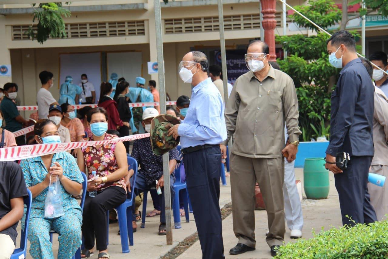 កងទ័ពមួកខៀវចាប់ផ្តេីមចាក់វ៉ាក់សាំងដូសទី២ជូនពលរដ្ឋនៅសង្កាត់បឹងសាឡាង ក្នុងខណ្ឌទួលគោករាជធានីភ្នំពេញ