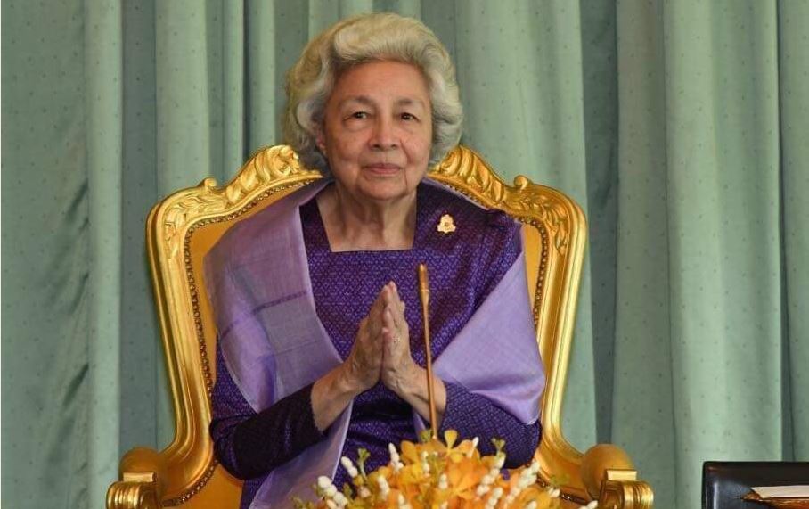 សារលិខិតរបស់ សម្តេចកិត្តិព្រឹទ្ធបណ្ឌិត ទូលថ្វាយថ្លែងអំណរព្រះរាជគុណ សម្តេចព្រះមហាក្សត្រី ព្រះវររាជមាតាជាតិខ្មែរ ដែលព្រះអង្គបានប្រោសប្រទានព្រះរាជទ្រព្យ ដល់កាកបាទក្រហមកម្ពុជា