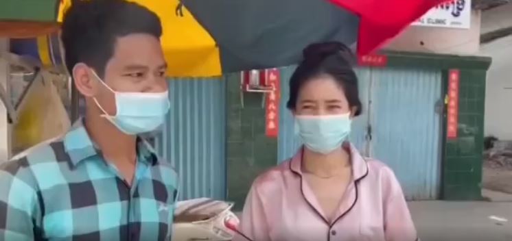 អភិបាលខេត្តកណ្ដាល អញ្ជើញចុះសំណេះសំណាល សាកសួរសុខទុក្ខ និងនាំយកអំណោយ ប្រគល់ជូនប្រជាពលរដ្ឋចំនួន ១៧២ គ្រួសារ ក្នុងតំបន់អគារវប្បធម៌ សង្កាត់តាខ្មៅ ក្រុងតាខ្មៅ