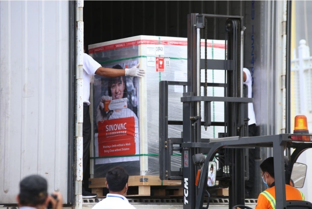 Bloomberg៖ ការចាក់វ៉ាក់សាំងចិននៅតំបន់ជាច្រើនលើពិភពលោកបង្ហាញឱ្យឃើញនូវប្រសិទ្ធភាពខ្ពស់