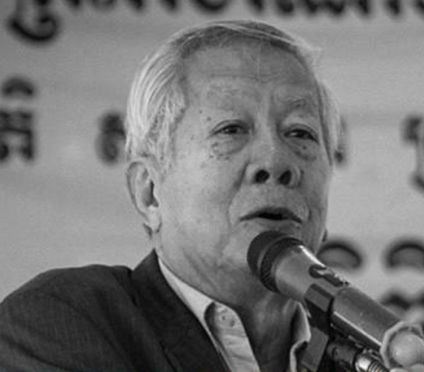 សប្បុរសជន បន្តផ្ដល់ជំនួនស្បៀងជូនពលរដ្ឋមានជីវភាពខ្វះខាត ២៧២គ្រួសារ ក្នុងភូមិទួលសង្កែ សង្កាត់ទួលសង្កែទី១ តាមរយៈ អធិការនគរបាលខណ្ឌឫស្សីកែវ