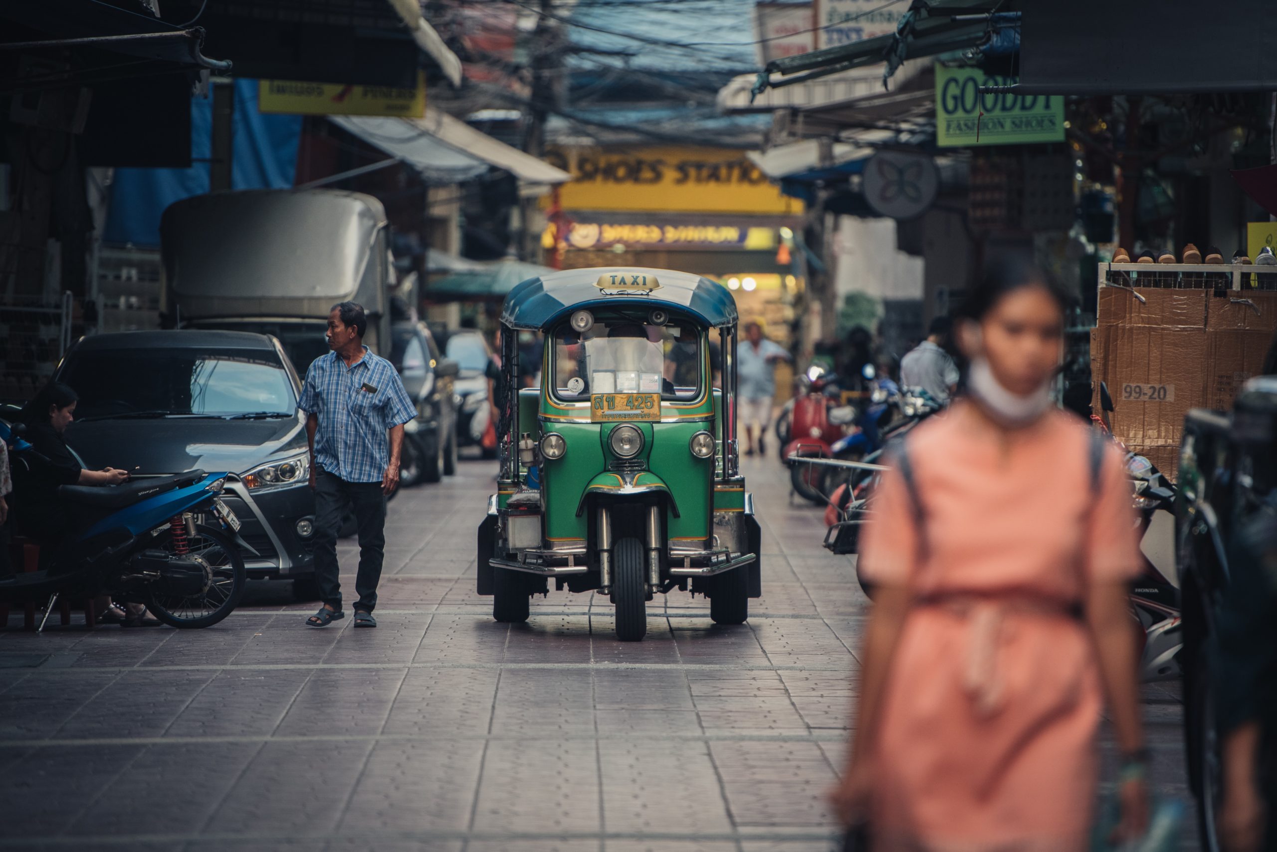 កូវីដ៖ ឆ្លងនិងស្លាប់ប្រចាំថ្ងៃ ក្នុងប្លុកអាស៊ានធ្លាក់ចុះហើយ
