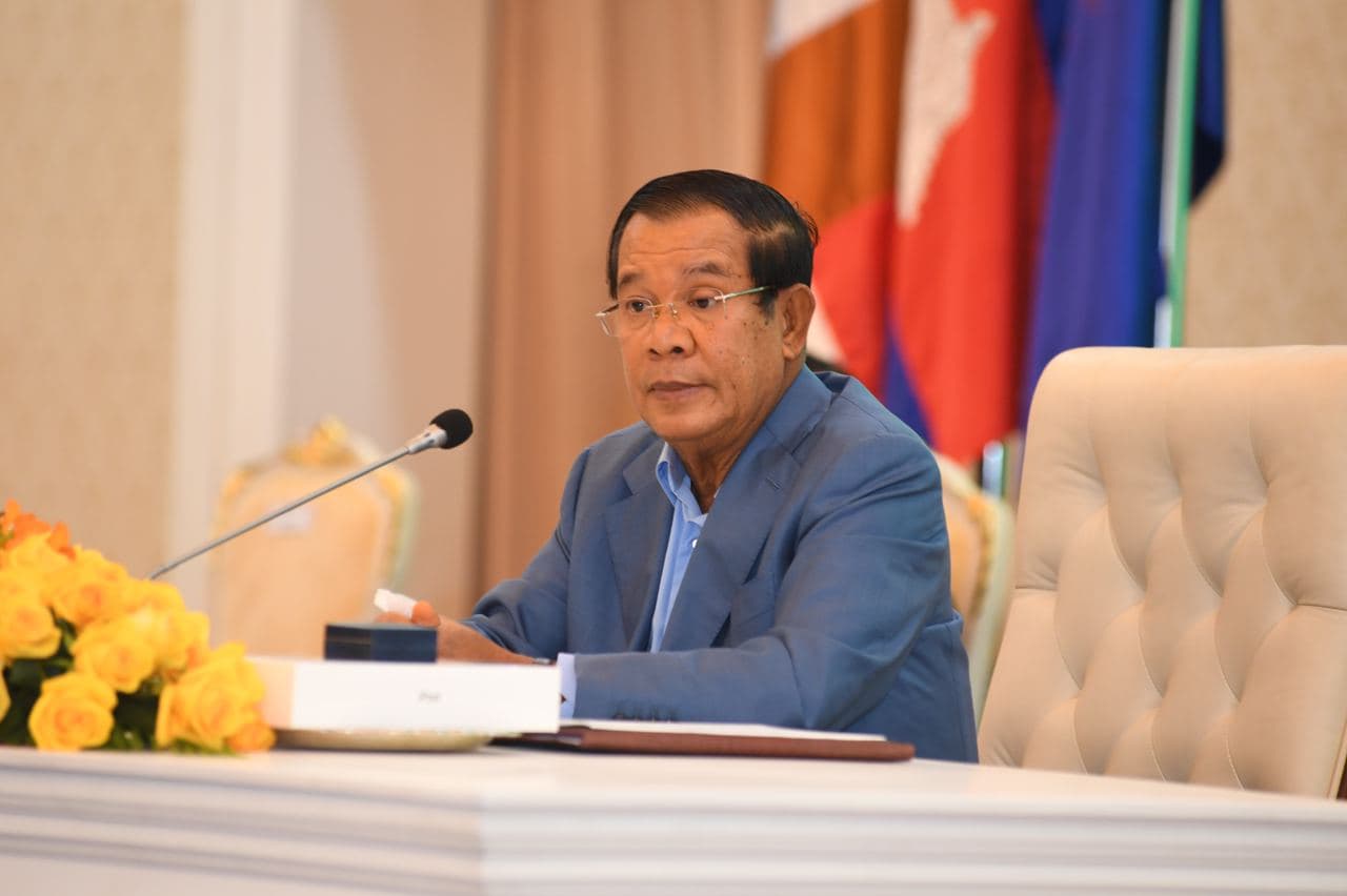 លិខិតថ្លែងអំណរគុណរបស់សម្ដេចតេជោ ជូនចំពោះឧកញ៉ា ៧៤រូប ដែលបានបរិច្ចាគសរុបប្រមាណ ៣០ម៉ឺនដុល្លារ តាមរយៈរដ្ឋបាលរាជធានី ភ្នំពេញ