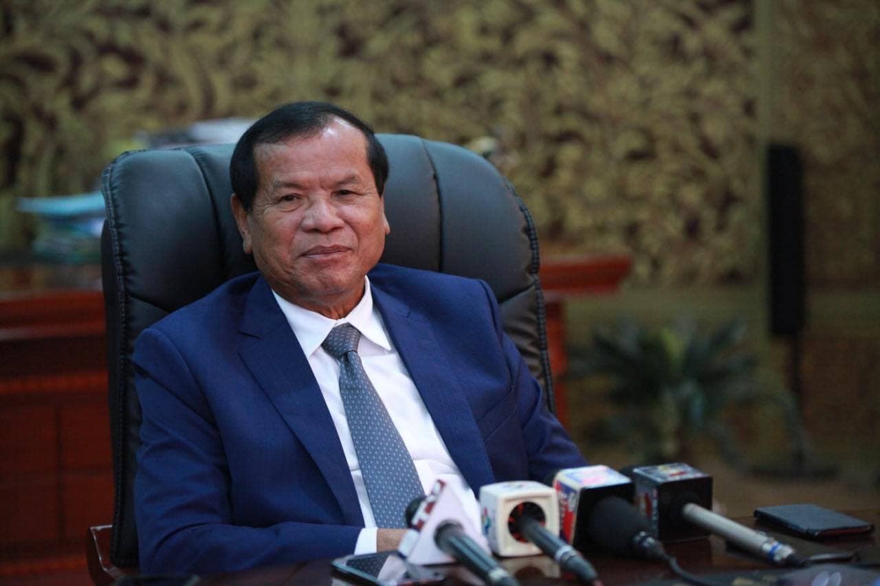 ឯកឧត្តបណ្ឌិត ថោង ខុន ឧបត្ថម្ភថវិកា៥ពាន់ដុល្លារដល់រដ្ឋបាលខេត្តកំពង់ធំ ដើម្បីគាំទ្រដល់ការប្រយុទ្ធប្រឆាំងជំងឺកូវីដ-១៩