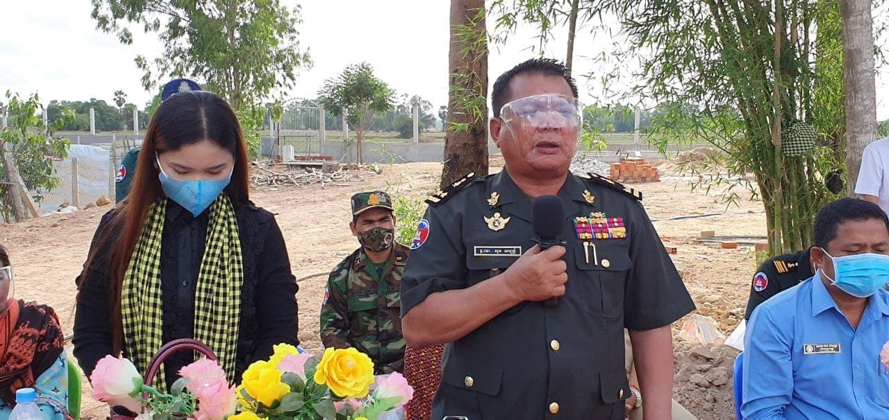 ទីប្រឹក្សាក្រសួងការពារជាតិ ណែនាំដល់អាជ្ញាធរ ត្រូវយកចិត្តទុកដាក់ គិតគូរអំពីជីវភាពរស់នៅ របស់ប្រជាពលរដ្ឋ ក្នុងកំឡុងពេល កូវីត១៩ រាលដាល នៅក្នុងសហគមន៍