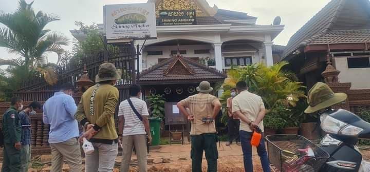 រដ្ឋបាលខេត្តសៀមរាបសម្រេចបិទការចេញ-ចូលជាបណ្ដោះអាសន្ន ប៊ូទិចសាយនីងអង្គរ (ពាក់ព័ន្ធ១នាក់) និងរកឃើញអ្នកវិជ្ជមានជំងឺកូវីដ-១៩ ថ្មី ២នាក់