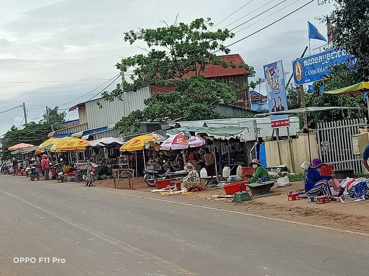 រដ្ឋបាលខេត្តស្វាយរៀង អំពាវនាវឲ្យប្រជាពលរដ្ឋ អាជីវករ និងកម្មករដែលធ្លាប់ទៅផ្សារអូសំដី ត្រូវប្រញាប់ធ្វើចត្តាឡីស័ក និងយកសំណាក់