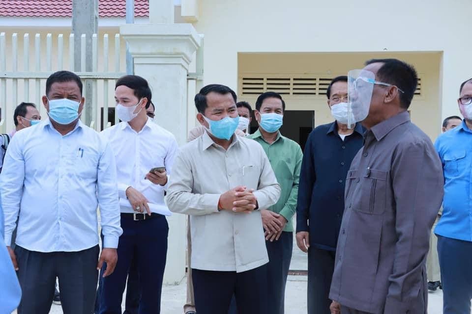 រដ្ឋមន្រ្តីក្រសួងសង្គមកិច្ច និងអាជ្ញាធរខេត្តកណ្តាល ចូលរួមចុះពិនិត្យសំណង់អាគារ មណ្ឌលស្តារអ្នកញៀនគ្រឿងញៀន និងមណ្ឌលយុវនីតិសម្បទា នៅស្រុកកណ្តាលស្ទឹង