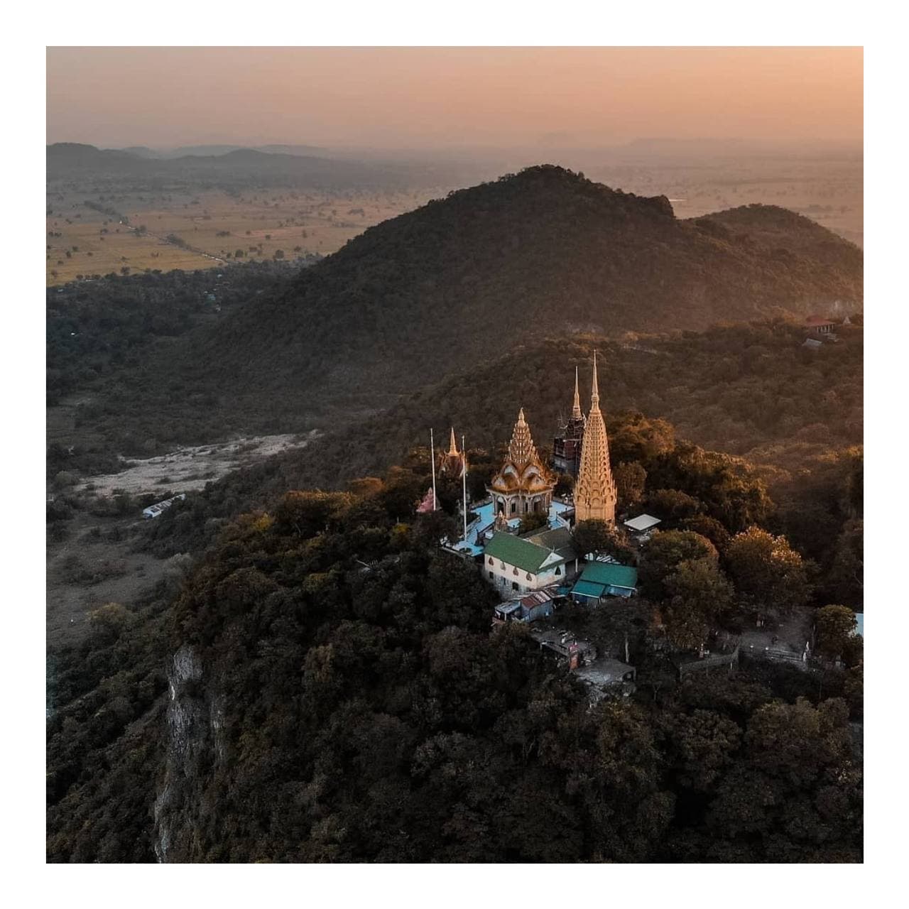 ភ្នំសំពៅ ខេត្តបាត់ដំបង 🇰🇭