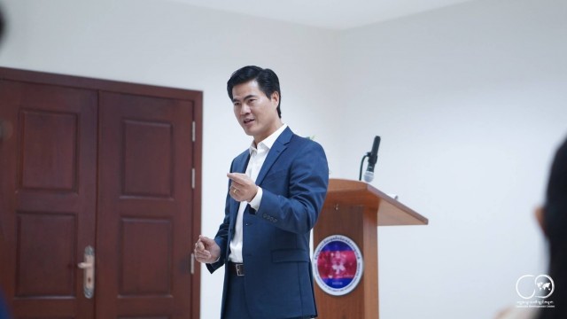 ការចោទប្រកាន់ថា កម្ពុជាអនុញ្ញាតឱ្យប្រទេសចិនសាងសង់មូលដ្ឋានទ័ពជើងទឹក គឺជារបៀបដែលអាមេរិកផ្ញើសារដល់ប្រទេសដទៃទៀត ដើម្បីបង្ការពួកគេពី ការបង្កើតទំនាក់ទំនងជិតស្និទ្ធជាមួយប្រទេសចិន