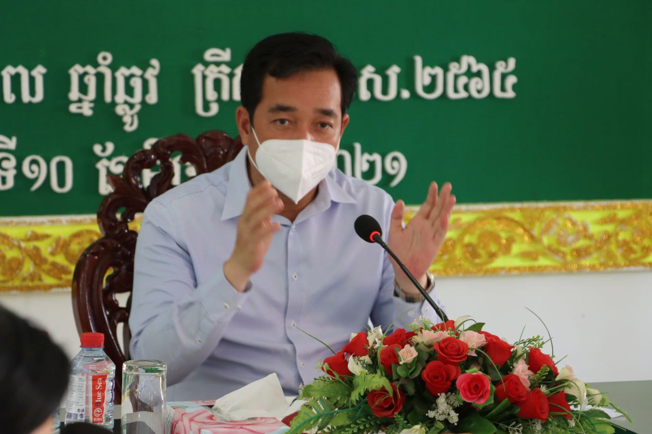 អភិបាលខេត្តកំពង់ចាម៖ ចាំបាច់ត្រូវមានបន្ទប់សង្រ្គោះបន្ទាន់ចំនួនមួយ នៅកន្លែងចាក់វ៉ាក់សាំងប្រឆាំងជំងឺកូវីដ-១៩