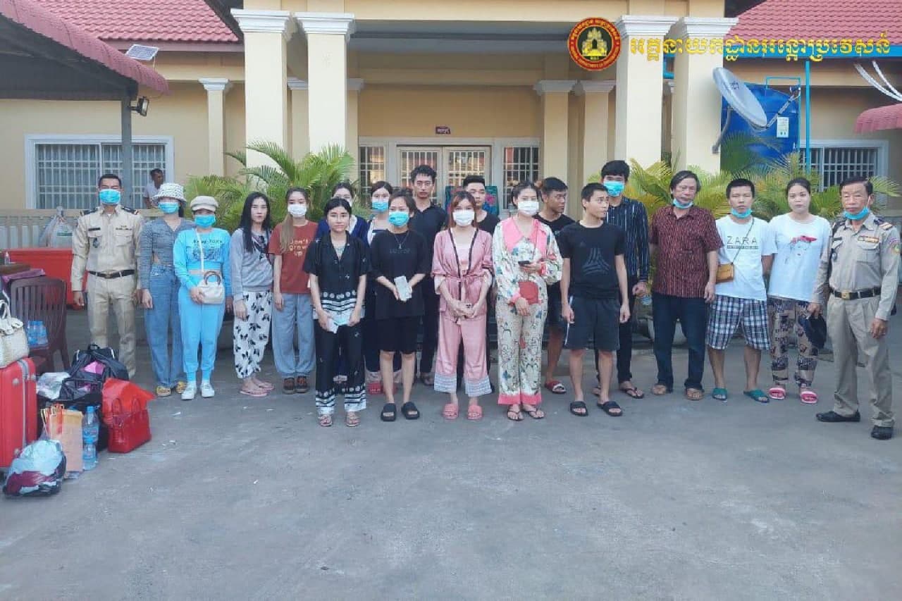 ជនជាតិវៀតណាម ១៨នាក់ត្រូវបានបណ្ដេញចេញ និងហាមចូលប្រទេសកម្ពុជារយៈពេល ៣ឆ្នាំ