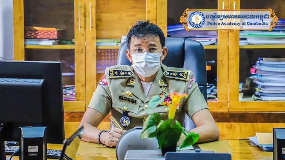 ក្រុមការងារសរសេរសៀវភៅ “ការគ្រប់គ្រងមន្ត្រីនគរបាលជាតិកម្ពុជា” ប្រជុំកែសម្រួលជំពូក ស្តីពីការបាត់បង់សមត្ថភាពវិជ្ជាជីវៈ និងការផ្តល់អត្ថប្រយោជន៍នៅពេលមរណភាពរបស់មន្រ្តីនគរបាលជាតិ