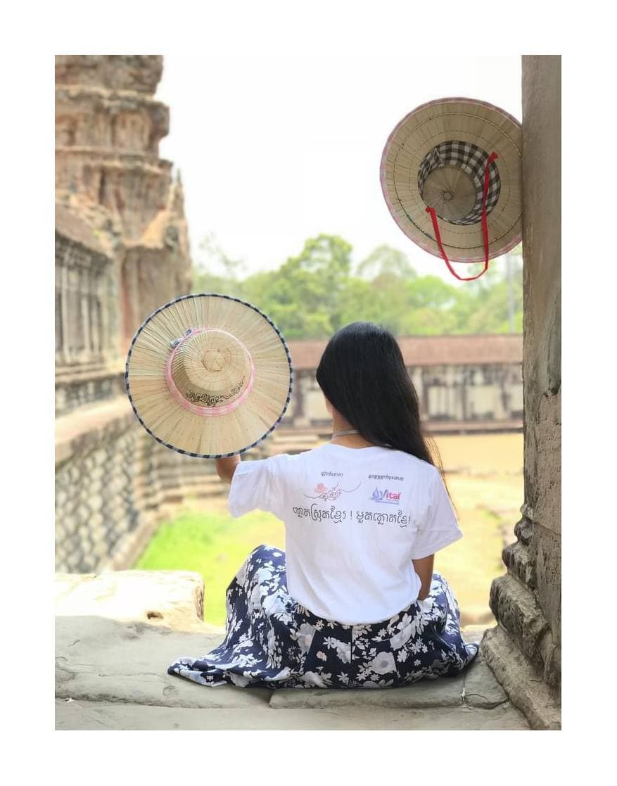 មួកអត្តសញ្ញាណនៃប្រទេសនៅអាស៊ីអាគ្នេយ៍ ក្នុងនោះក៏មានមួកត្នោតខ្មែរដែរ