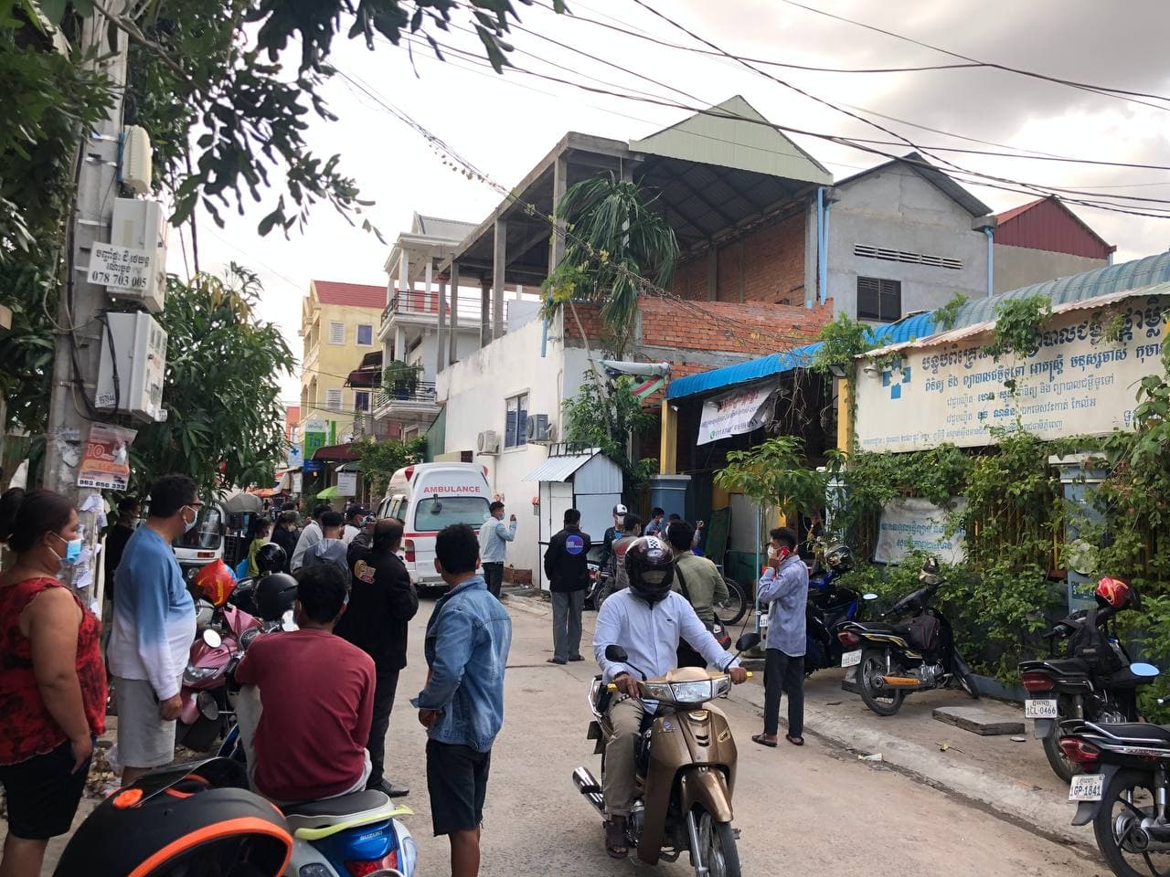 សង្ស័យពុលស្រា និងអាហារ គូរដណ្ដឹងមួយគូរស្លាប់ទាំងអាក្រាតកាយ ក្នុងបន្ទប់ជួលផ្កាម្លិះ ស្ទឹងមានជ័យ