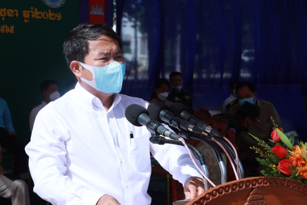 ឯកឧត្តម គង់ សោភ័ណ្ឌ អញ្ជើញសំណេះសំណាលនិងចែកអំណោយដល់សមាជិកសមាគម ២១០នាក់ ដើម្បីចូលរួមអបអរសាទរខួបលើកទី១៤ ទិវាអតីតយុទ្ធជនកម្ពុជា ២១មិថុនា