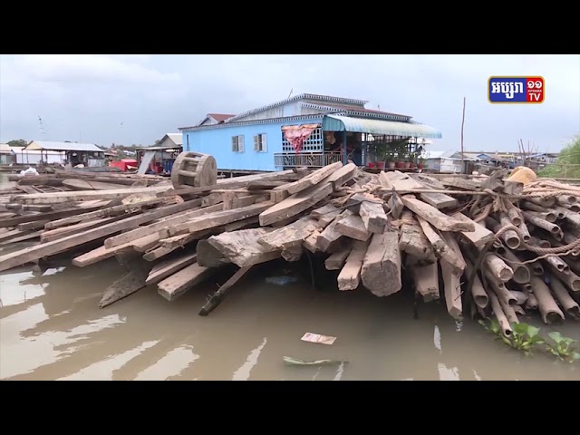 អាជ្ញាធរបញ្ជារុះរើសំណង់អនាធិបតេយ្យបណ្តែតទឹកក្នុងទន្លេរាជធានី (Video Inside)