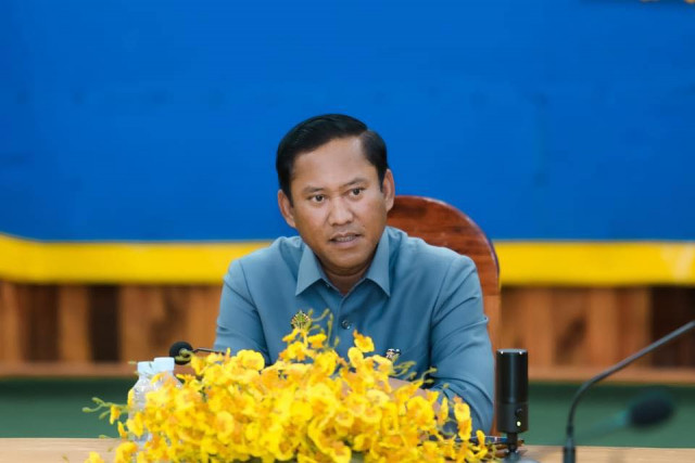 មនុស្ស ៣នាក់ ស្លាប់ដោយសារជំងឺកូវីដ-១៩ នៅខេត្តកំពង់ស្ពឺក្នុងរយៈពេល ២៤ម៉ោងចុងក្រោយ